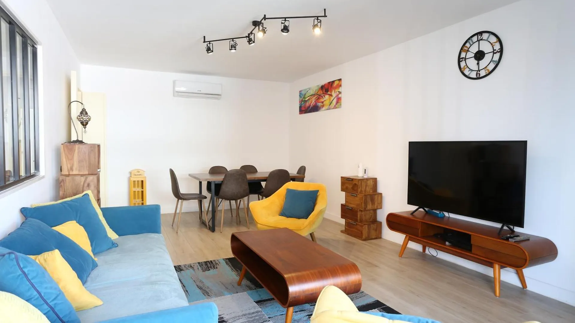 Lägenhet Bel Appartement T3 A Louer Marseille