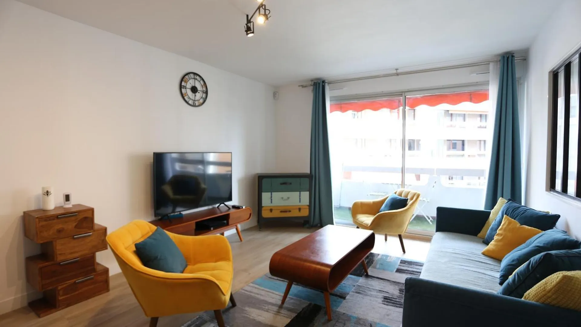 Lägenhet Bel Appartement T3 A Louer Marseille Frankrike